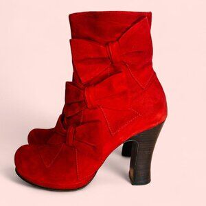 Rare Chie Mihara Red Suede
